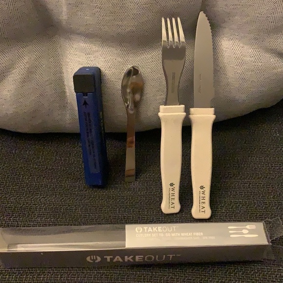 Cutlery Set To-Go with Wheat Fibre Fork, Knife, Spoon and Salt & Pepper - Picture 1 of 6